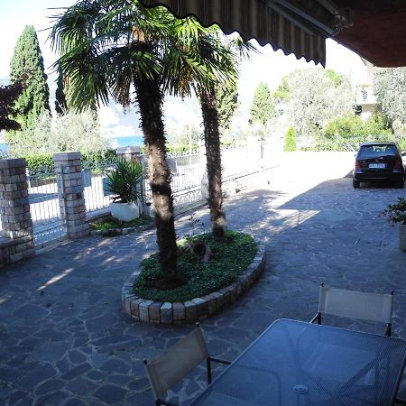 Residence Le Palme Appartamenti Malcesine Exterior foto