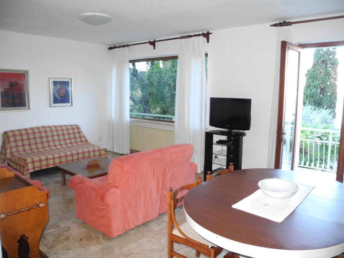Residence Le Palme Appartamenti Malcesine Exterior foto