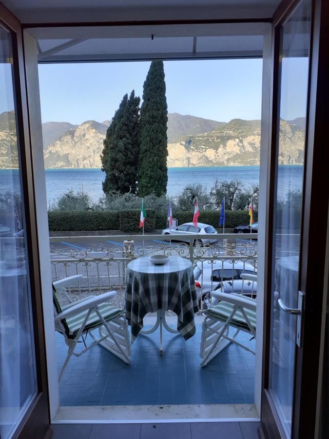 Residence Le Palme Appartamenti Malcesine Exterior foto