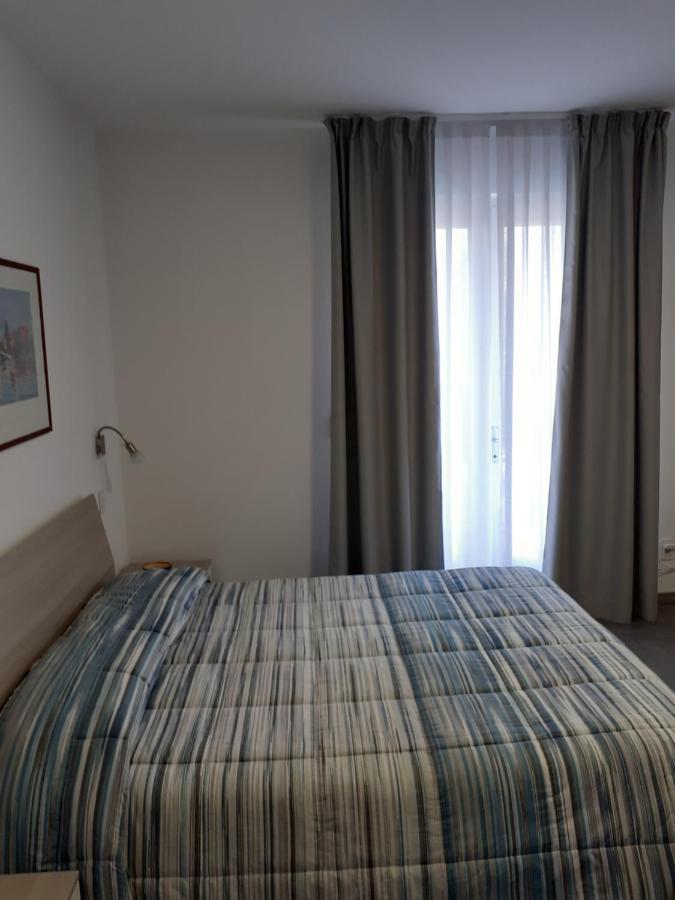 Residence Le Palme Appartamenti Malcesine Exterior foto